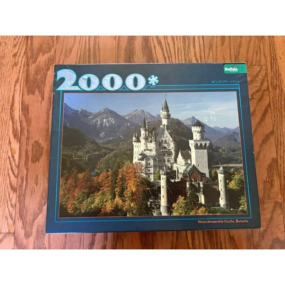 Puzzle Buffalo Neuschwanstein Castle Bavaria NWT 2000 Piece